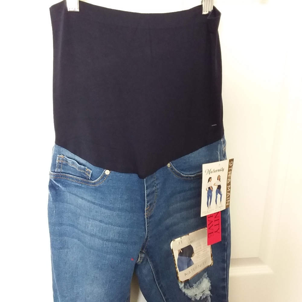 9th & Main Maternity Jeans - Picture 2 of 5
